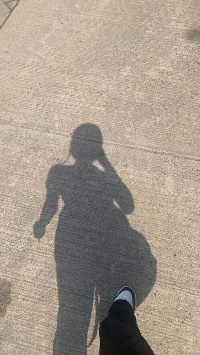 aethetics shadow girl dp image