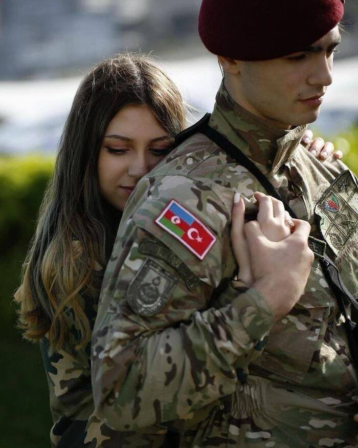 army couple dp