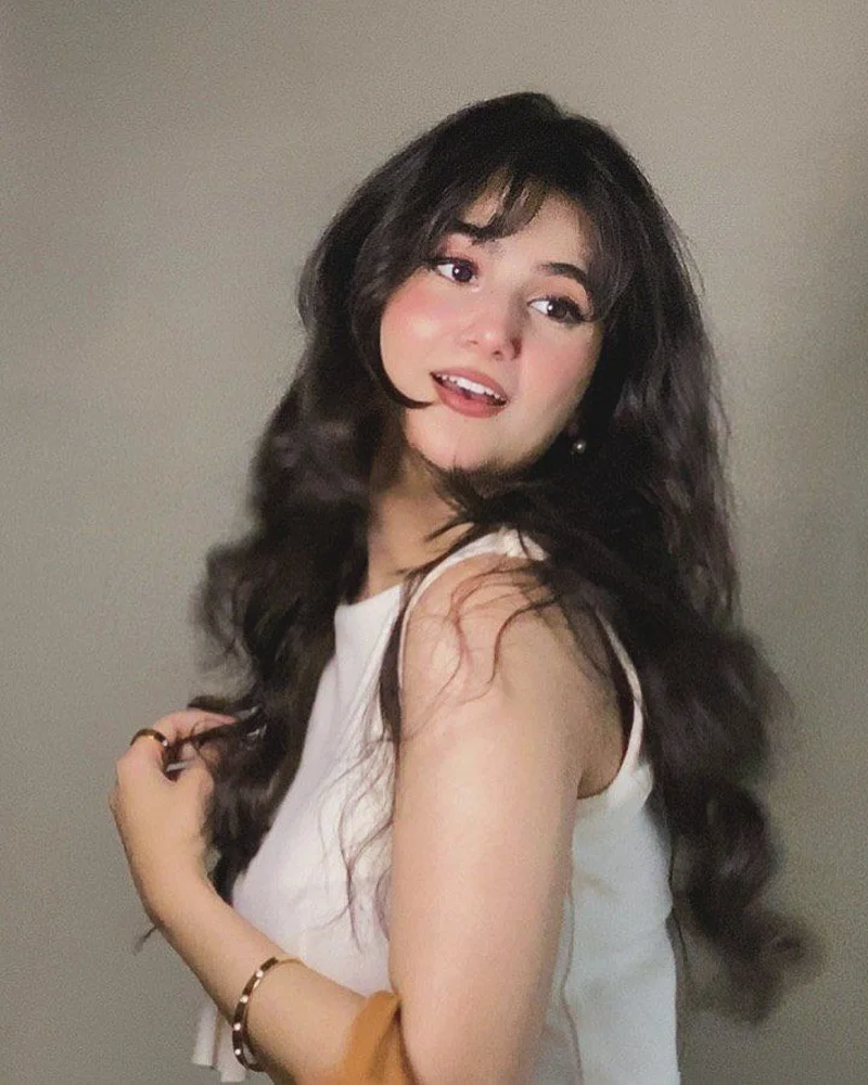 beautiful girls dp 30
