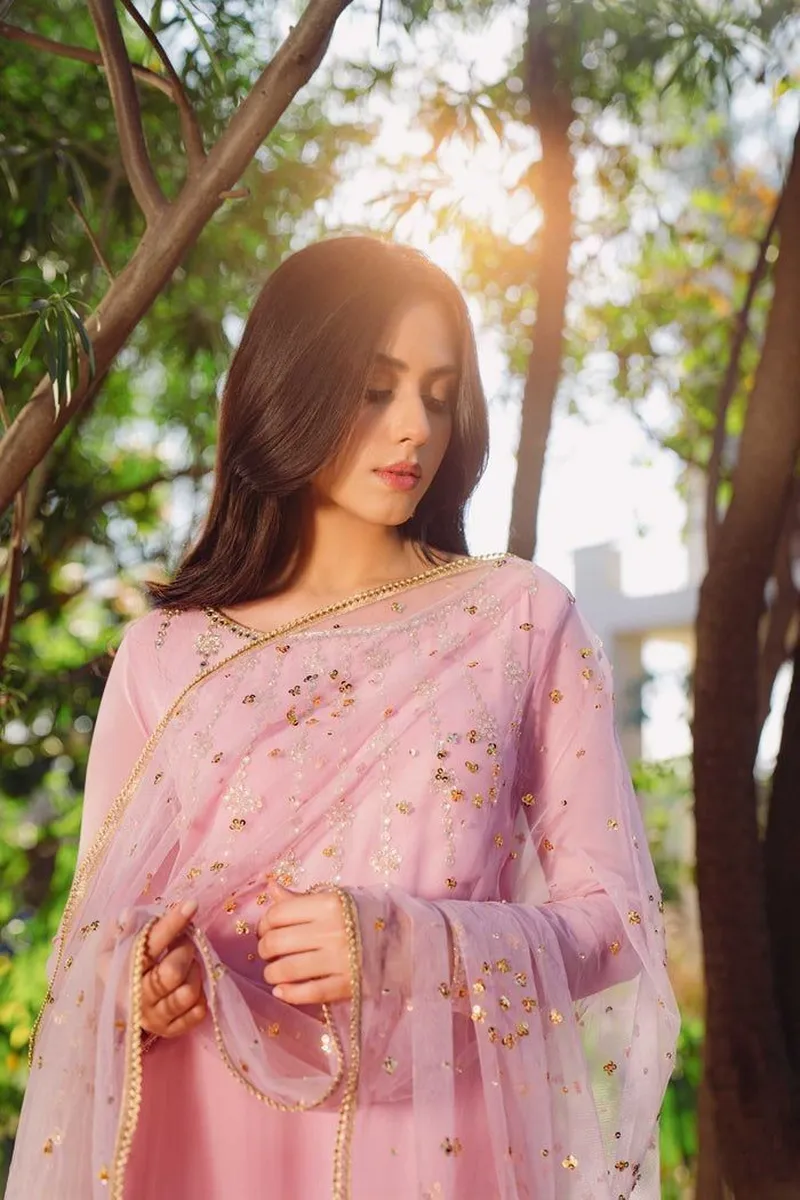 beautiful girls dp 8