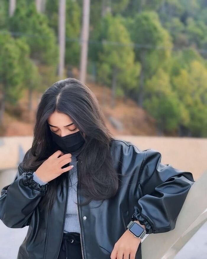 beautiful silent girl dp