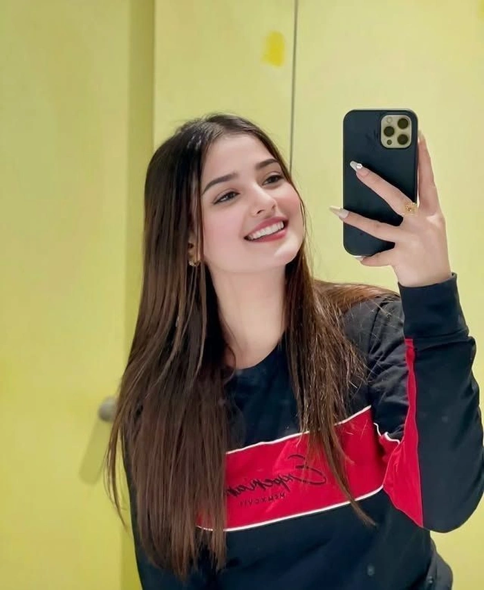 bindas girl dp 2