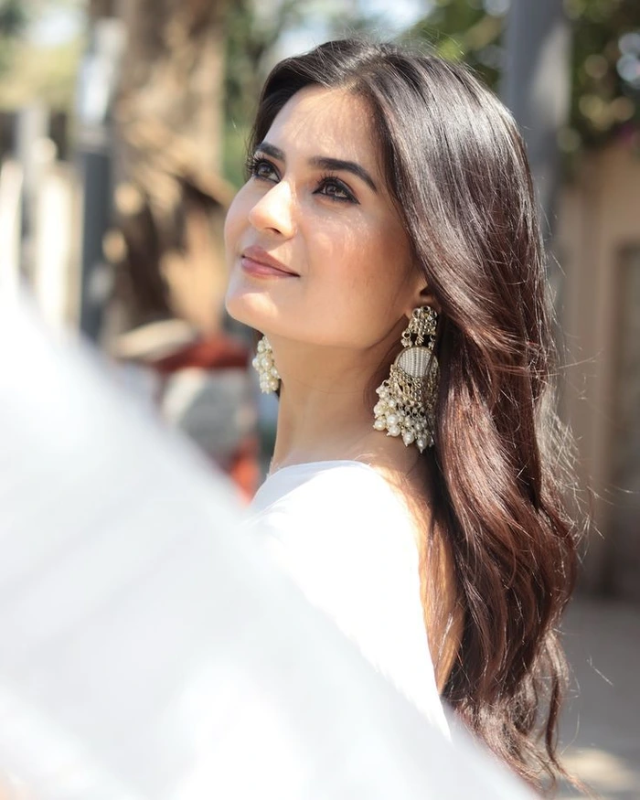 bindas girl dp 21