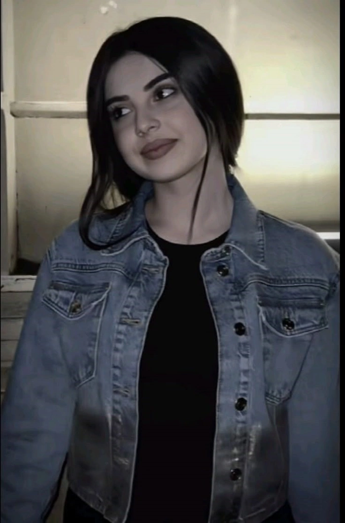 bindas girl dp 23