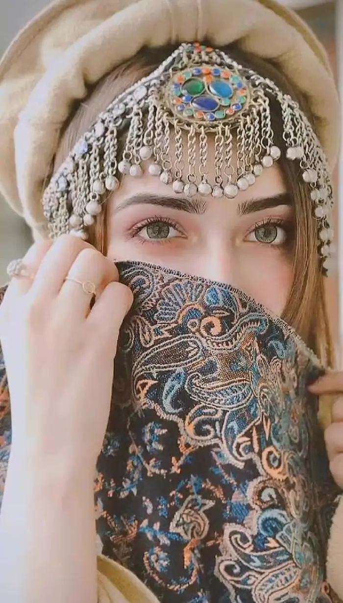 bindas girl dp 4