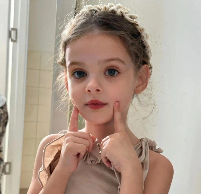 cute baby girl dp 20