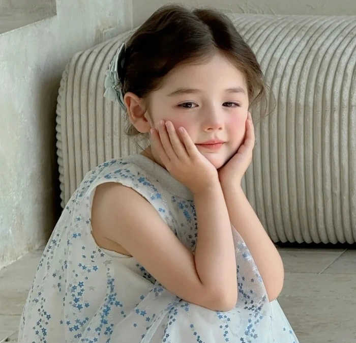 cute baby girl dp 24