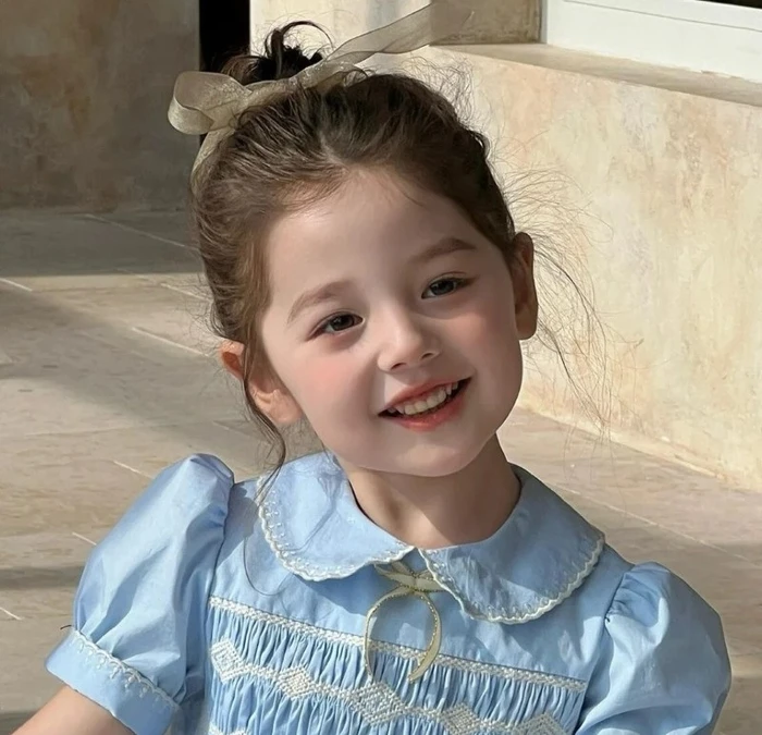 cute baby girl dp 8