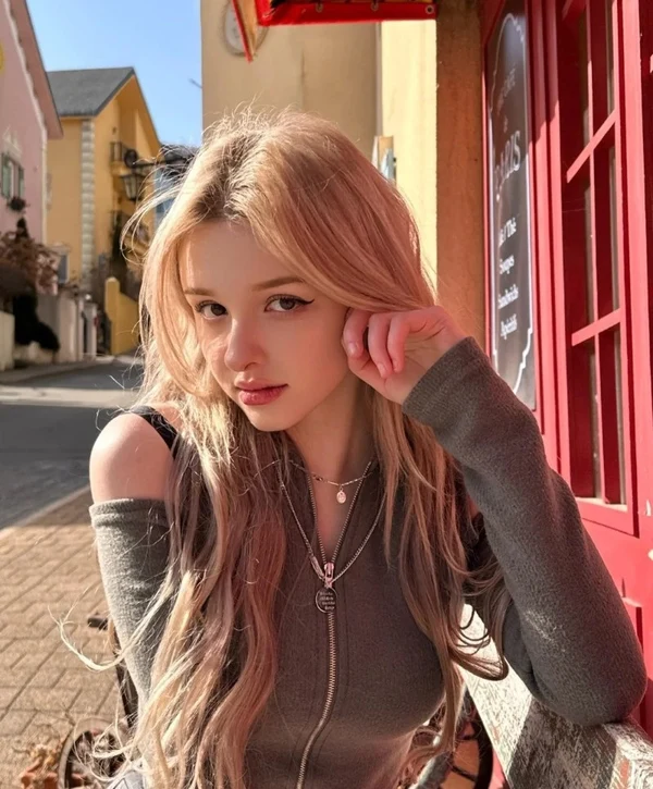 cute girl pic for dp 5