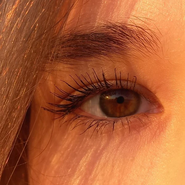 eye girls dp 34
