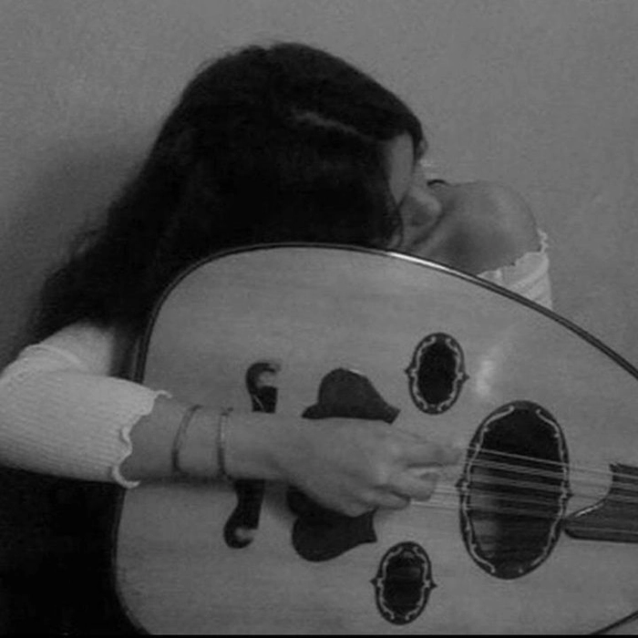 guitar girl dp 28