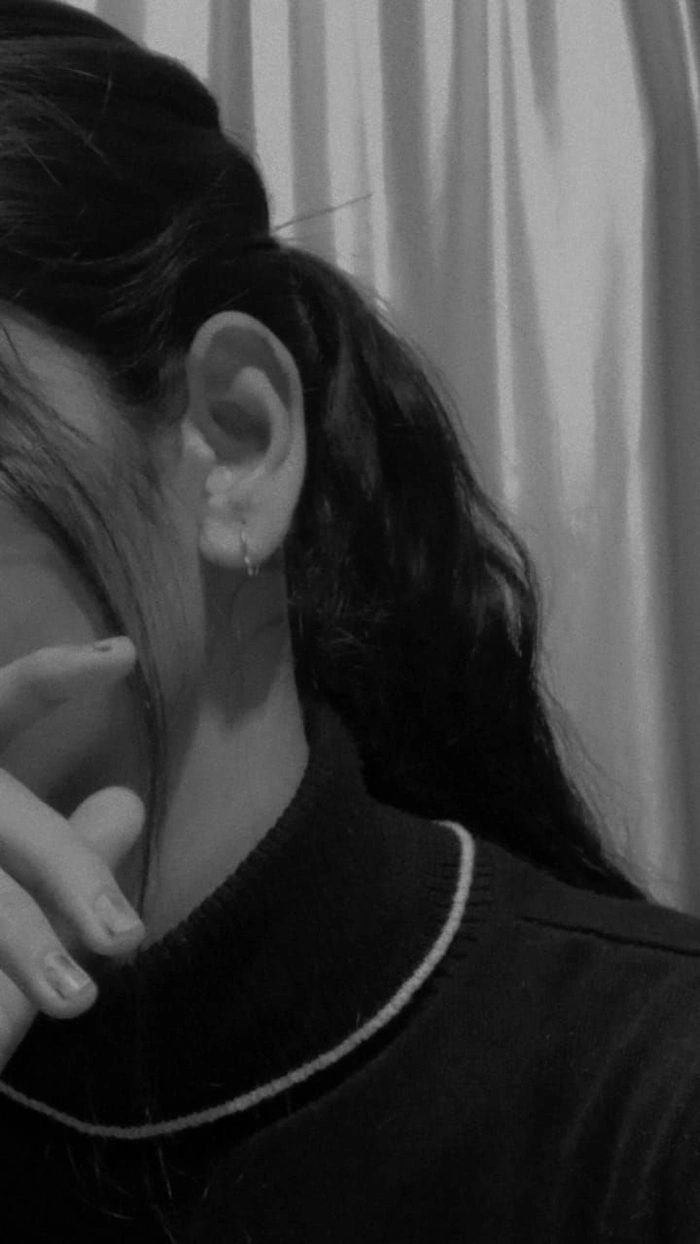 half face girl dp 13