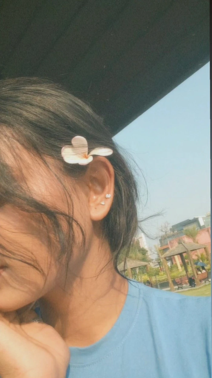 half face girl dp 14