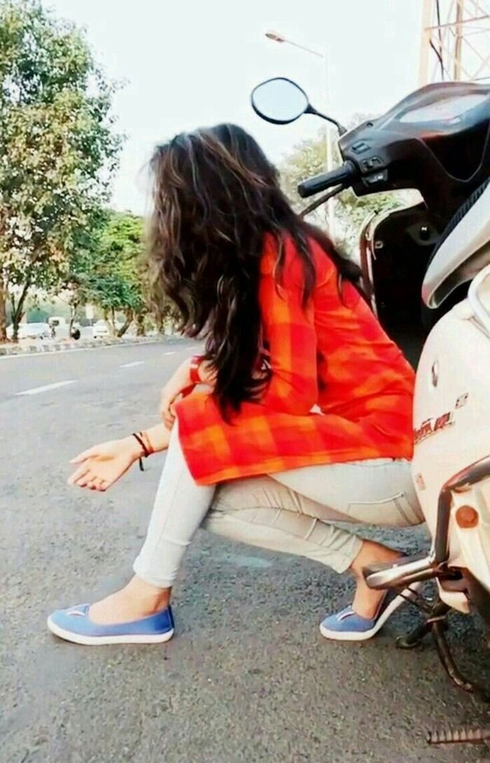 hd scooty girl dp image full hd