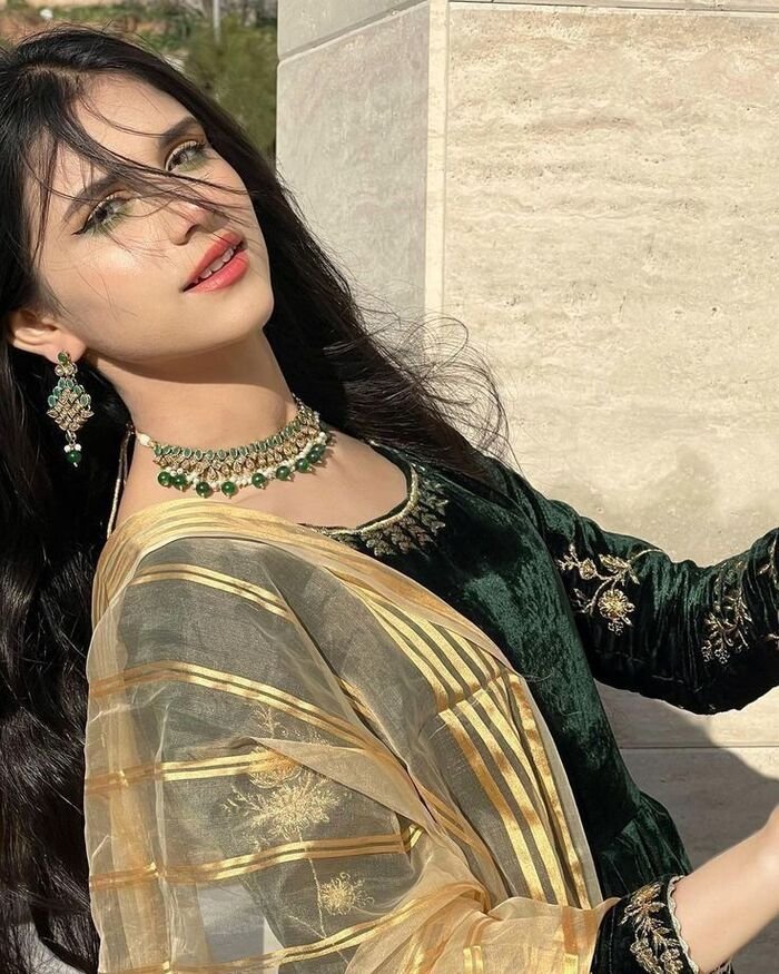 indian girl dp 4k