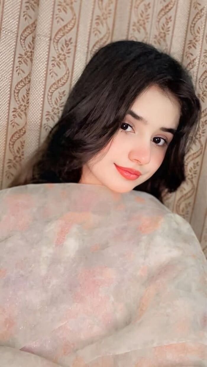indian girl dp