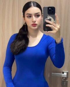 mirror selfie dp image 4k