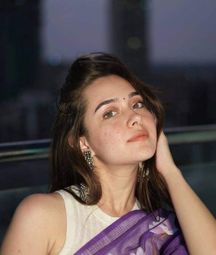 photo indian girl dp 4k