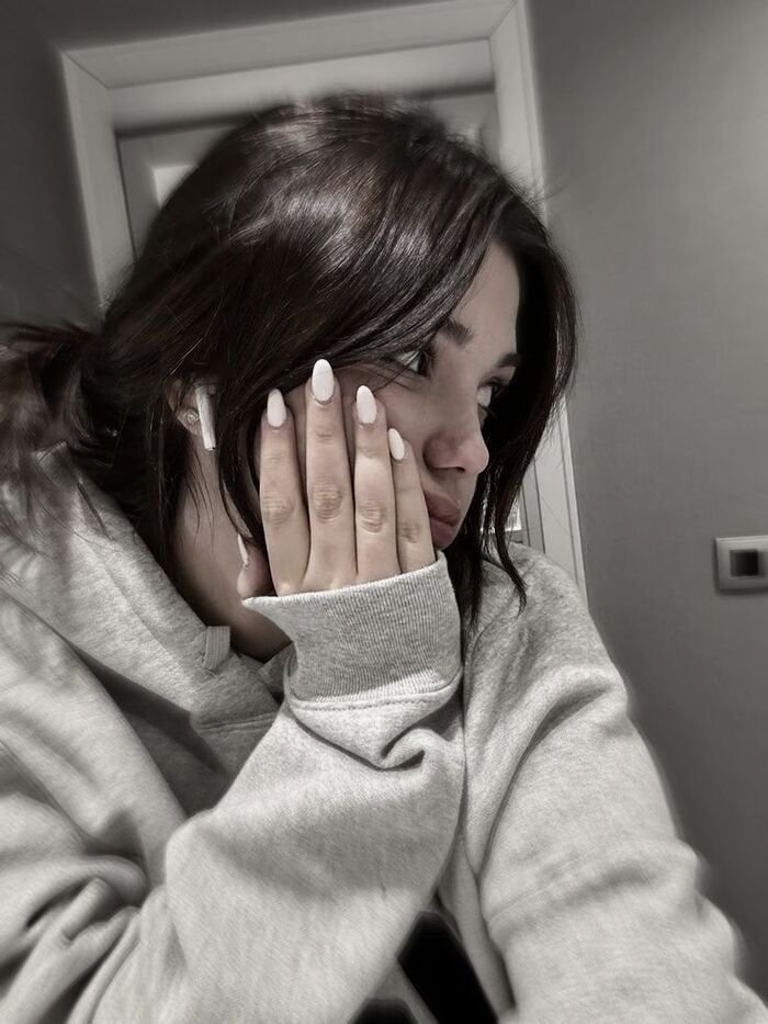 sad girl dp 2
