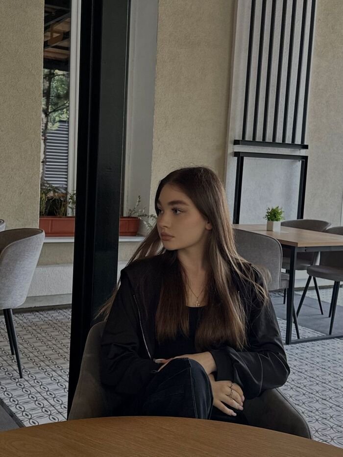sad girl dp 3