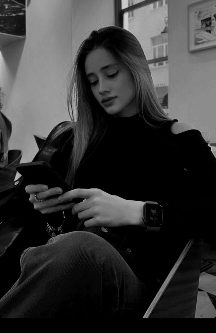 sad girl dp aethetics photo hd