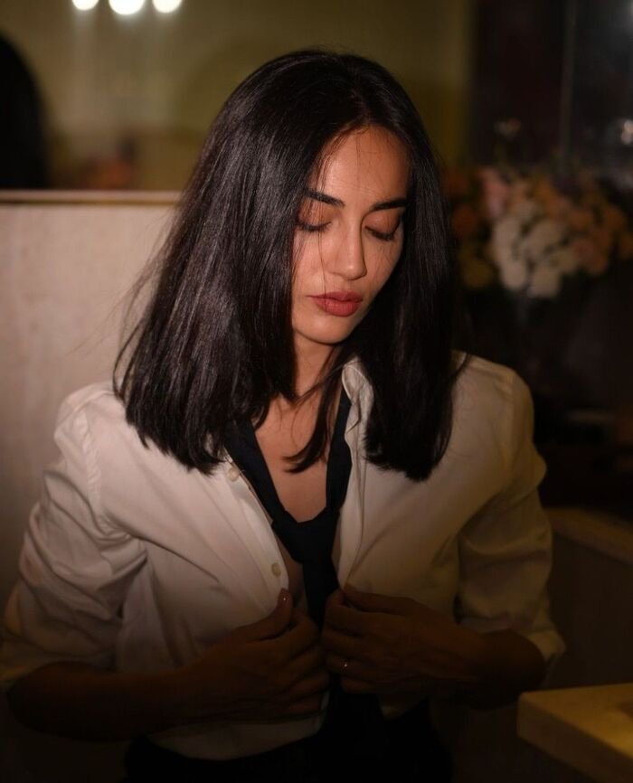 sad girl dp image full hd