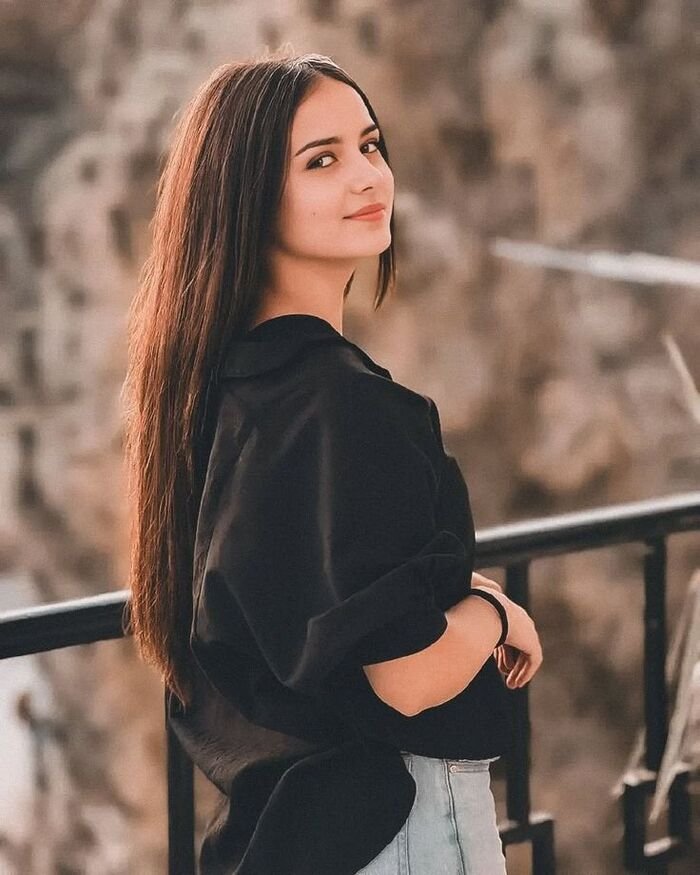 saree girl dp photo