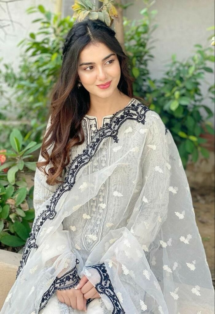 silent girl dp beautiful full hd
