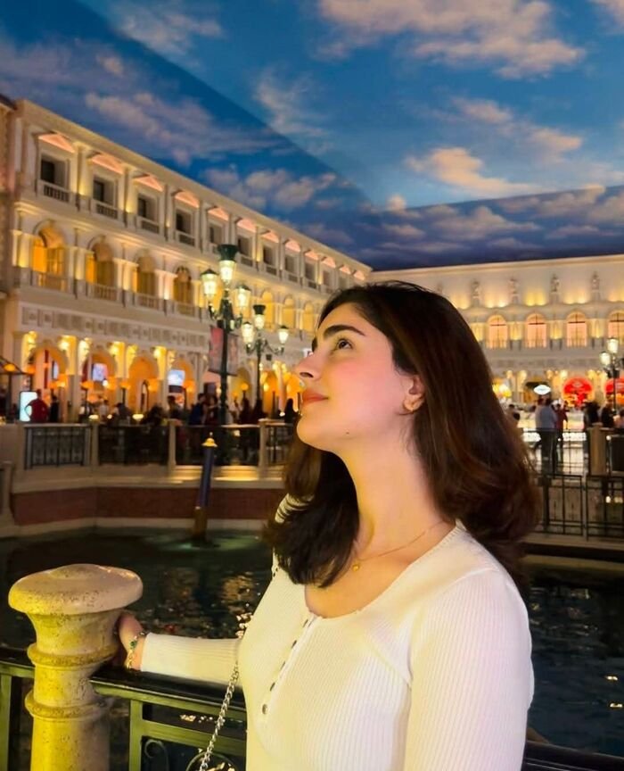 silent girl dp beautiful photo