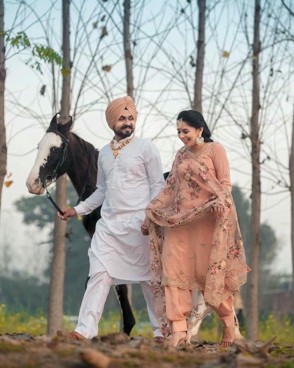 adoring punjabi couple dp