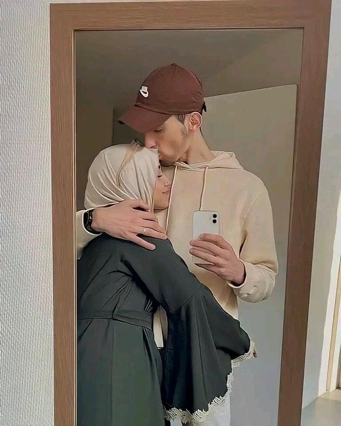 aesthetic muslim couple dp