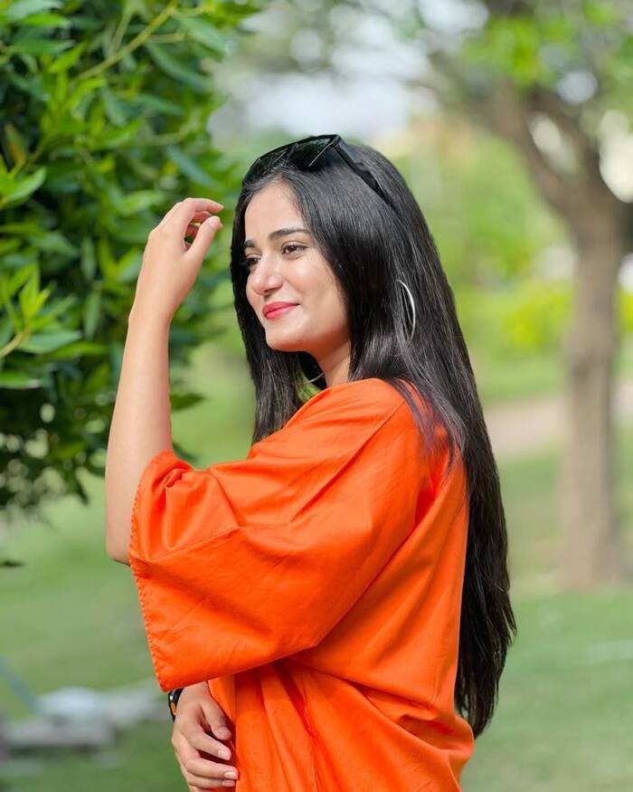 aethetic punjabi girls dp beautiful full hd