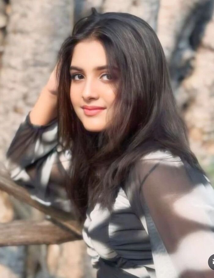 aethetic punjabi girls dp beautiful