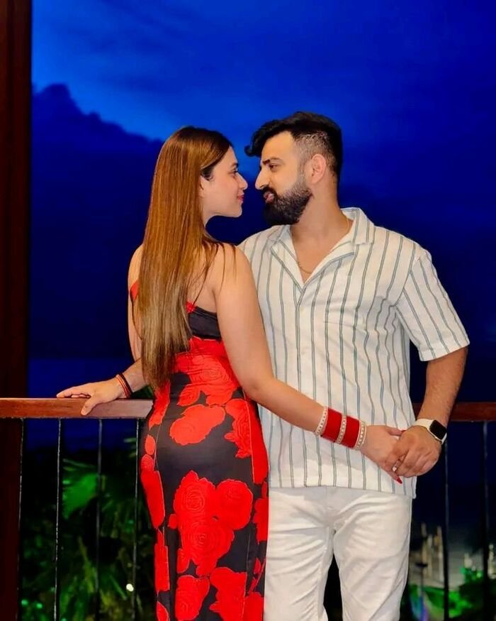 aethetics punjabi couple dp image full hd