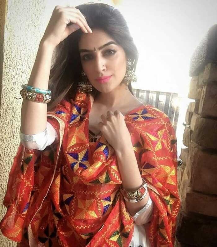 aethetics punjabi girls dp hot
