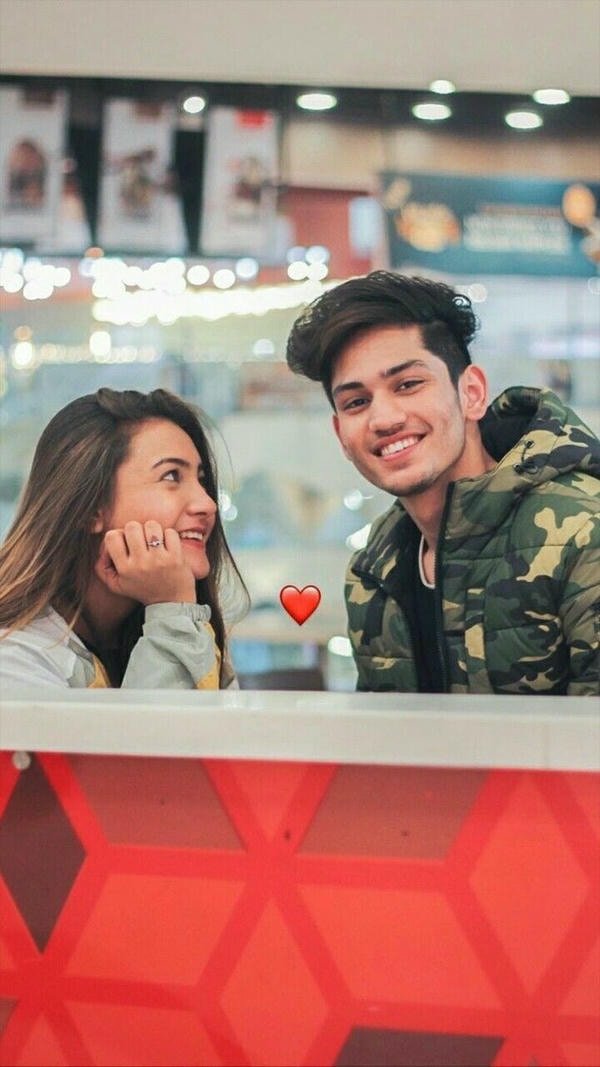 army couple dp showing couple goals in love.