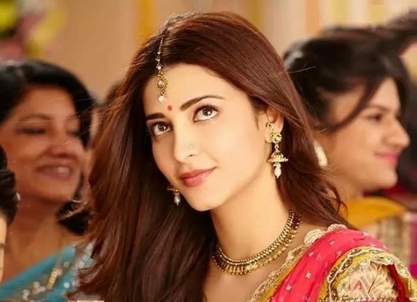 beautiful smart girl dp for classy profile picture.