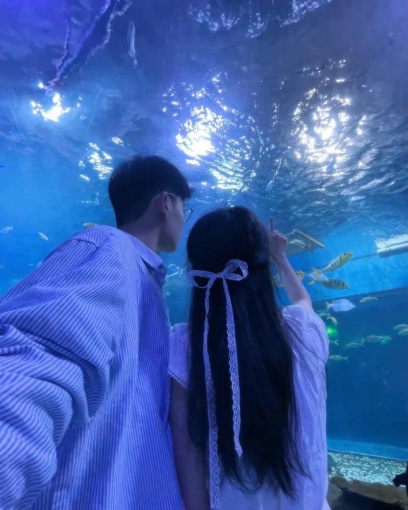 black and white couple dp aesthetic