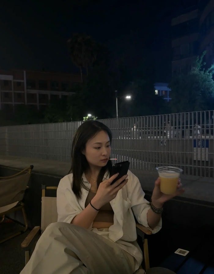 cool smoking girl dp showing independence and style.