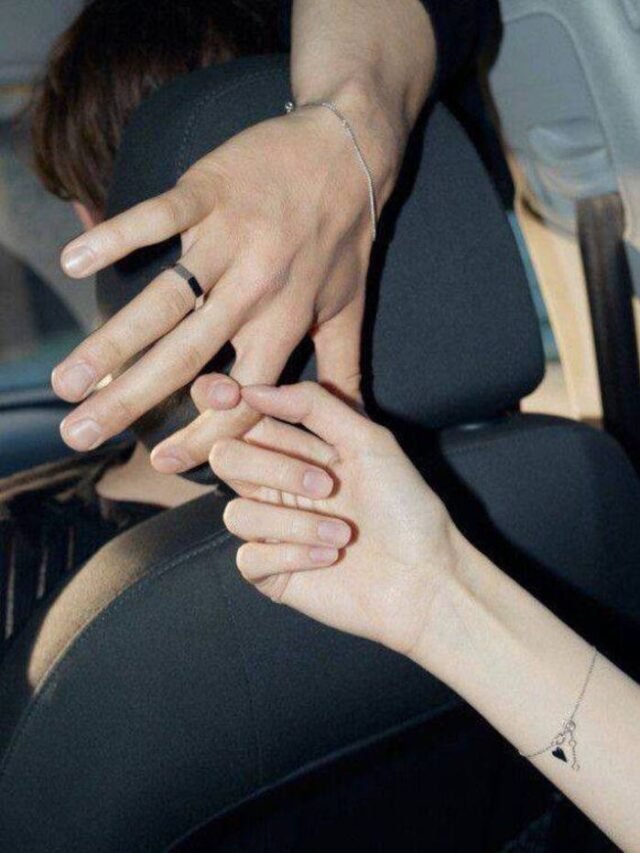 215+ Couple Hands DP Photos Lovely and Stylish Collection