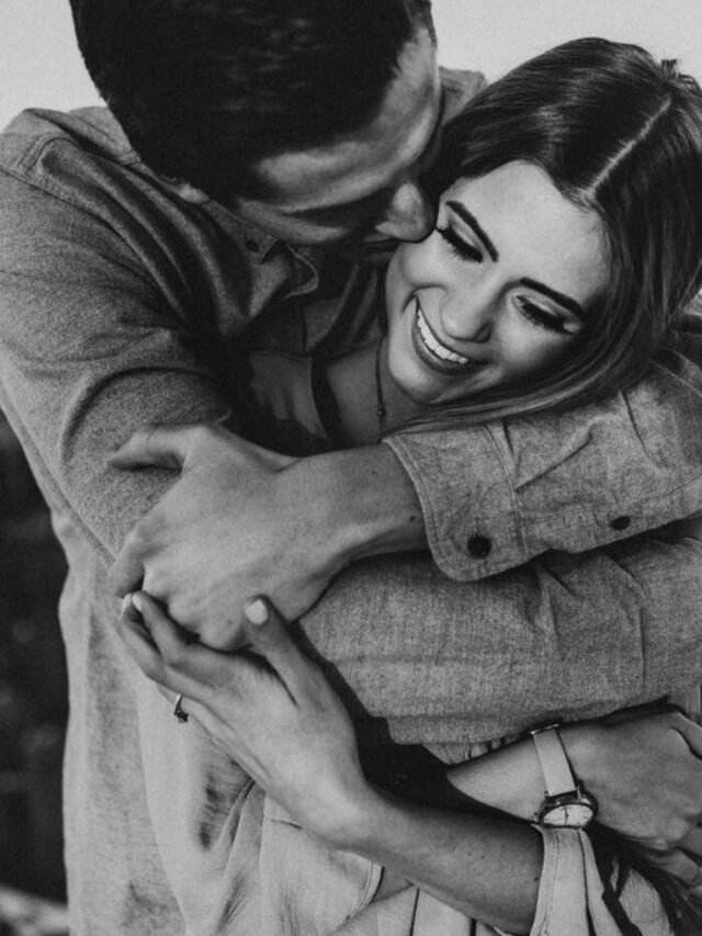 185+ Couple Hug DP Images Romantic Pictures Collection