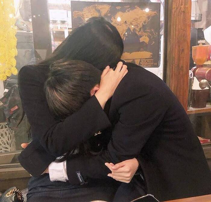 cute couple hug dp full hd