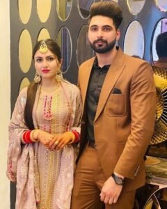 cute punjabi couple dp photo