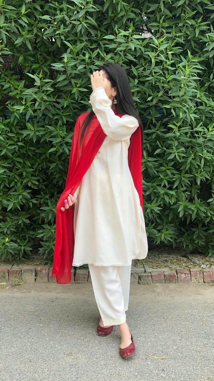 fashionable suit girl dp with strong character.