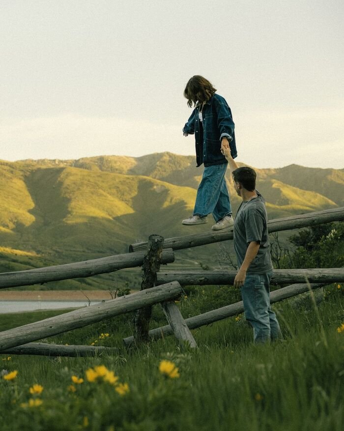 hd sad couple dp image photo
