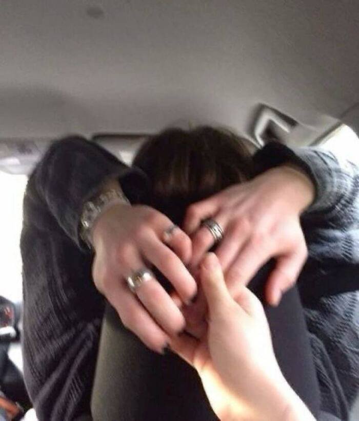 image romantic couple hands dp full hd