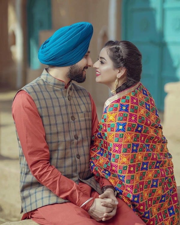 lovely punjabi couple dp