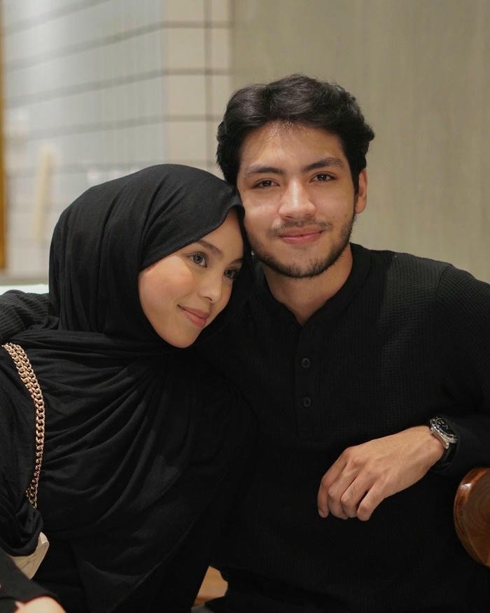 muslim couple dp love vibes