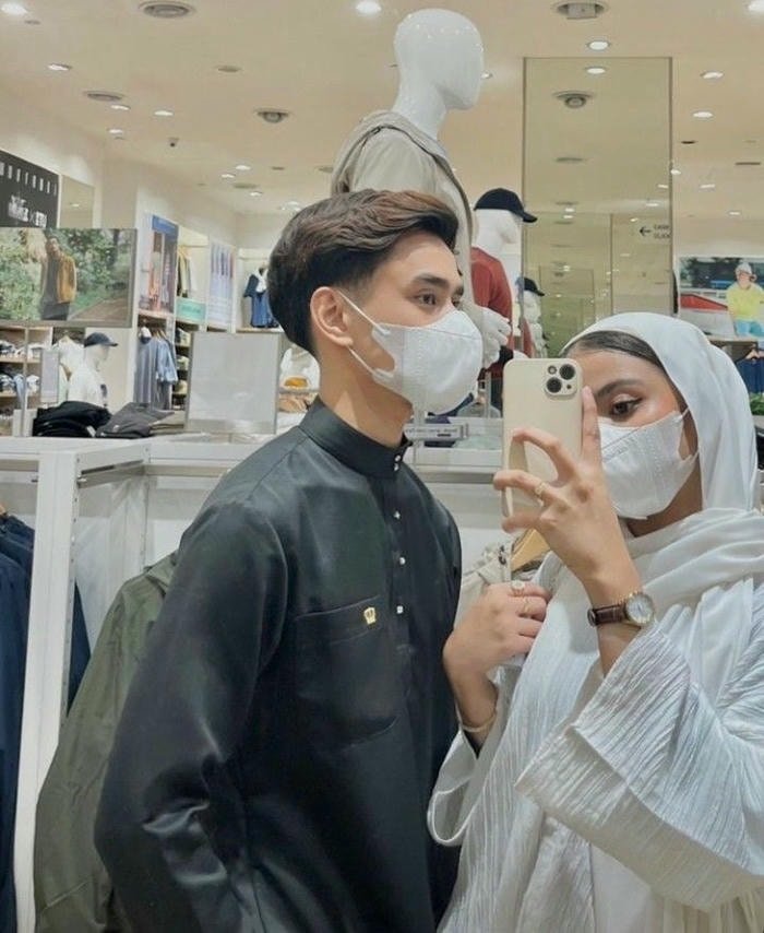 peaceful muslim couple dp