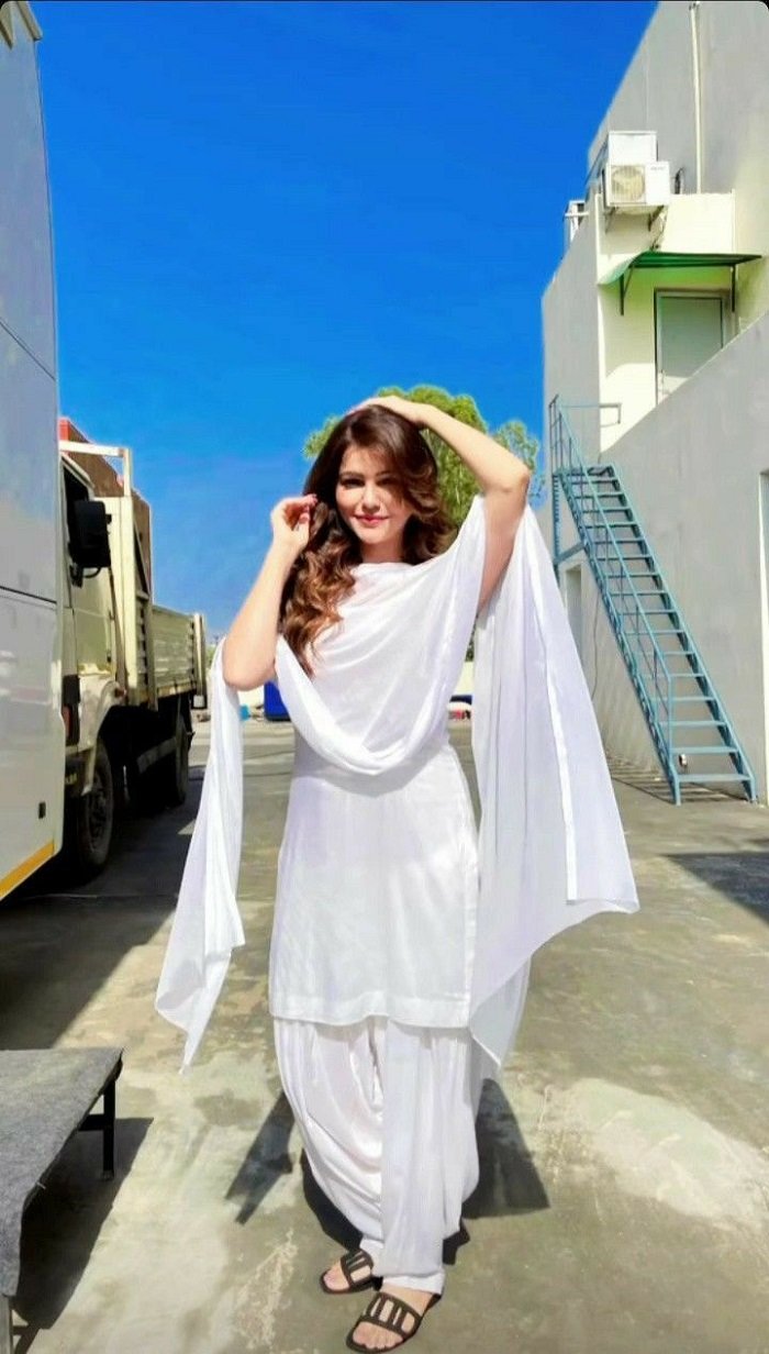 photo punjabi girls dp hot